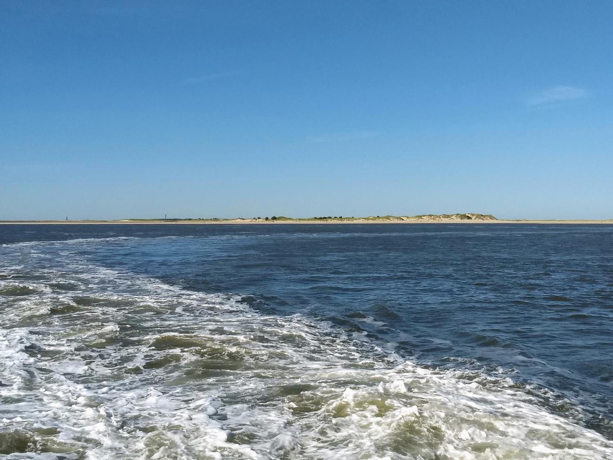 Drei-Insel-Blick Neßmersiel Bagian luar foto